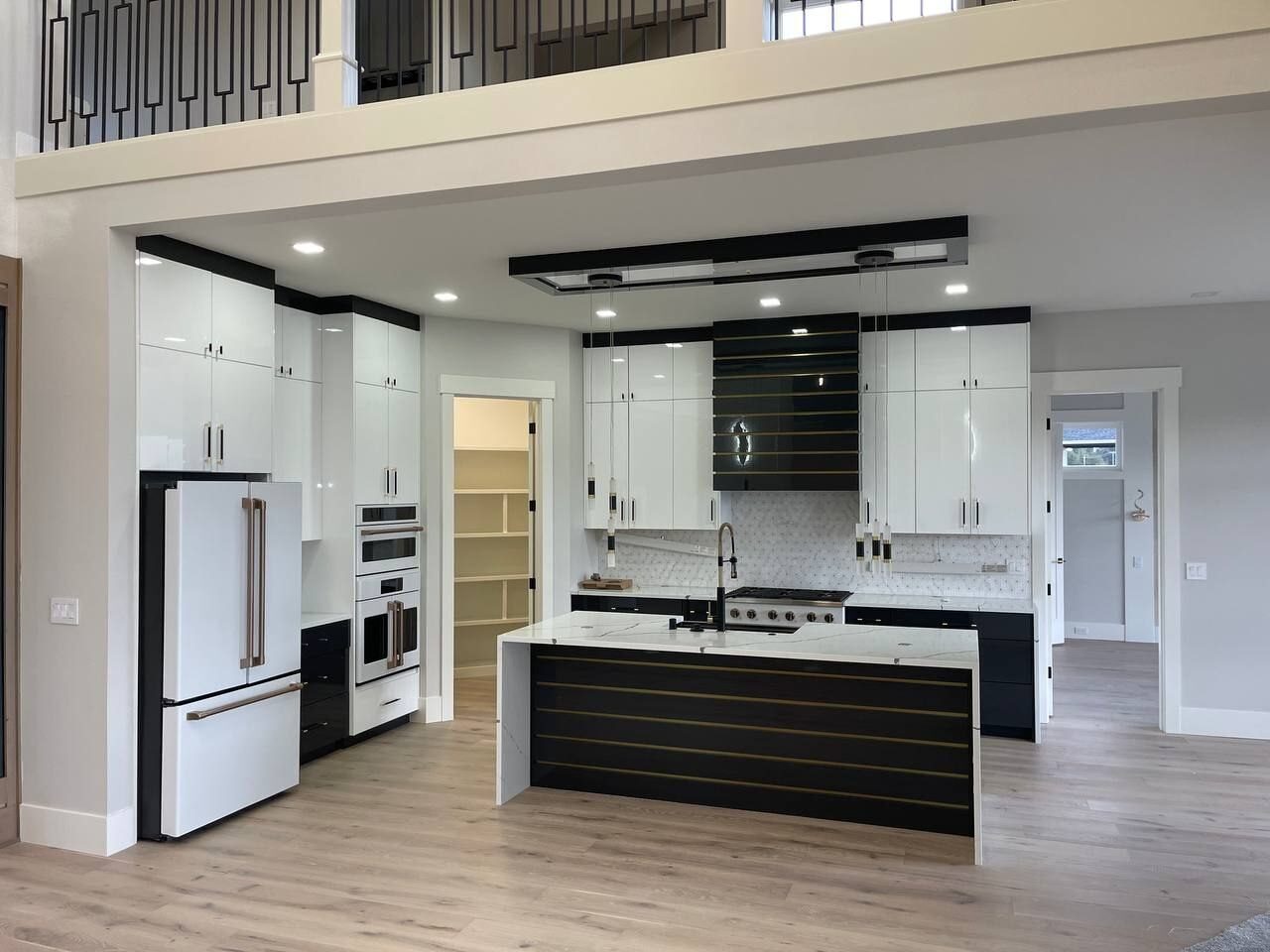 Kitchen lighting and appliance circuits in a new build near Vancouver WA