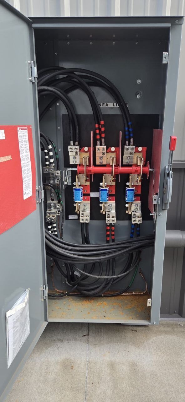 Three phase disconnect with feeders landed, commercial electrical Vancouver WA